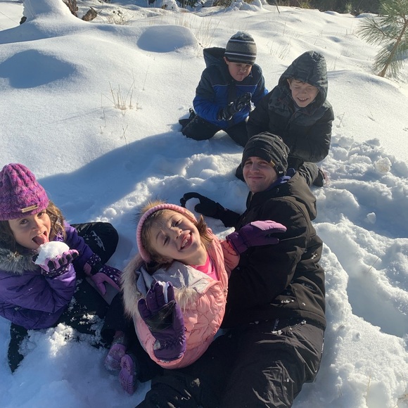 Meet your Posher, Meagan - Picture 3 of 11